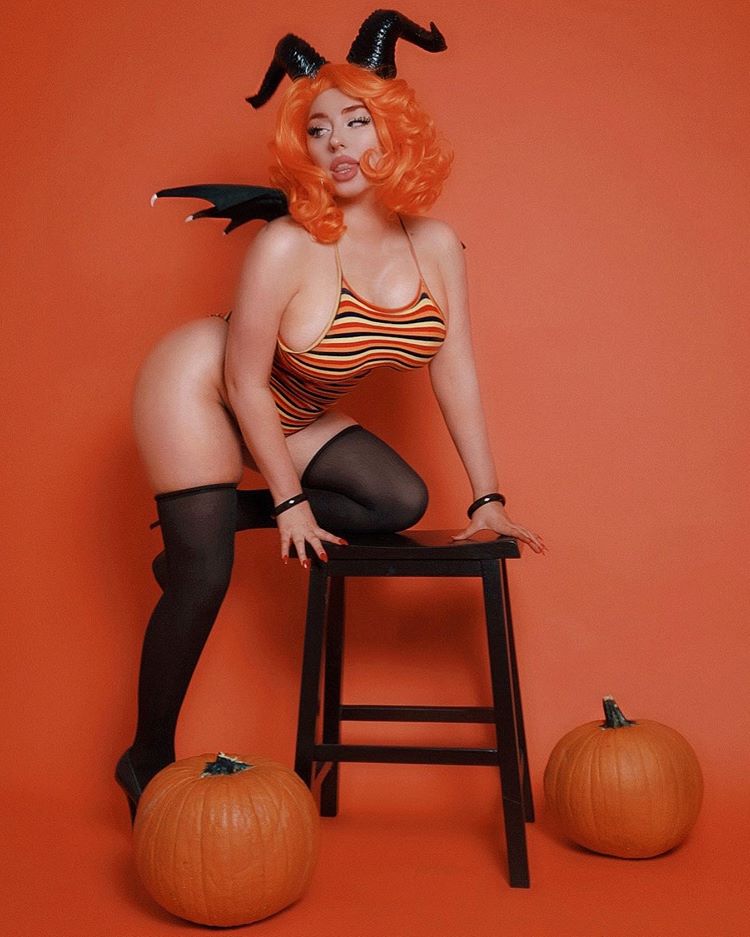 Pumpkin Succubus By Bishoujo Mom - Cosplay Boobies.