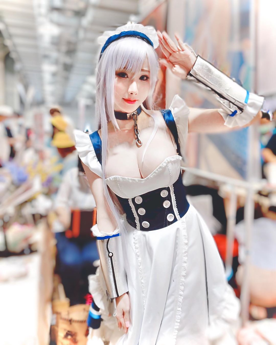 Belfast Cosplay From Azur Lane By HaneAme