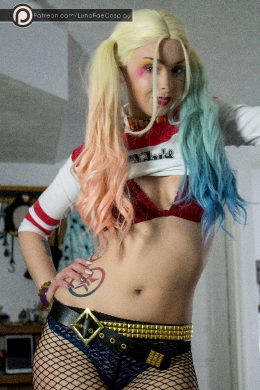 Harley Quinn Outtake – Lunaraecosplay