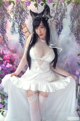 Atago ‘Lily-White Vow’ From Azur Lane – By Pialoof