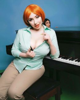 Lois Griffin From Family Guy By Bishoujo Mom