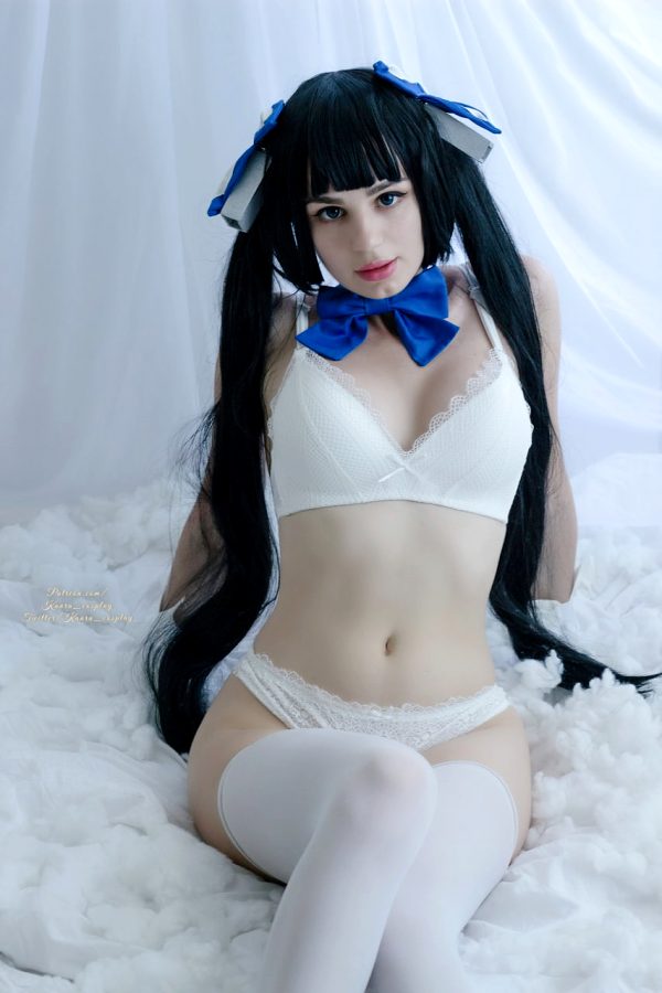 are-you-watching-im-little-but-shy-_-hestia-by-kanra_cosplay_001