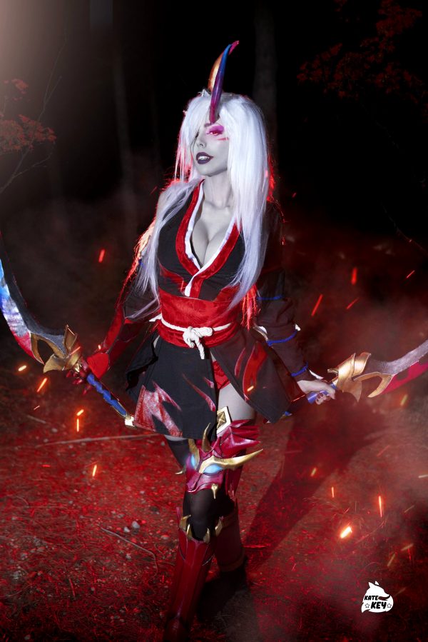 blood-moon-katarina-by-kate-key-cosplay_001