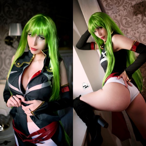 cc-cosplay-from-code-geass-by-kate-key_001