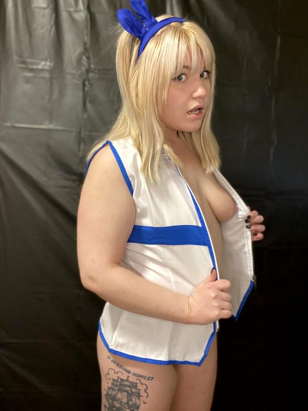 im-new-here-so-hi-everyone-lucy-by-cosplaybunny_001