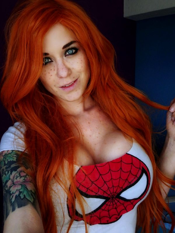 mary-jane-cosplay-by-aurora-vicious_001