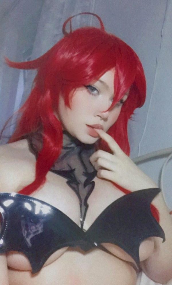 rias-gremory-from-highschool-dxd-by-meemow_001